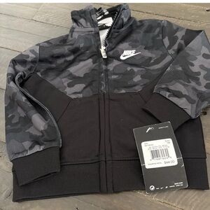Nike  Infant Track Swoosh Jacket Black Size 12M Zip Up Pockets NWT